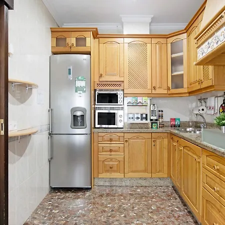 Holiday home El Aroma Del Dulce Setenil De Las Bodegas